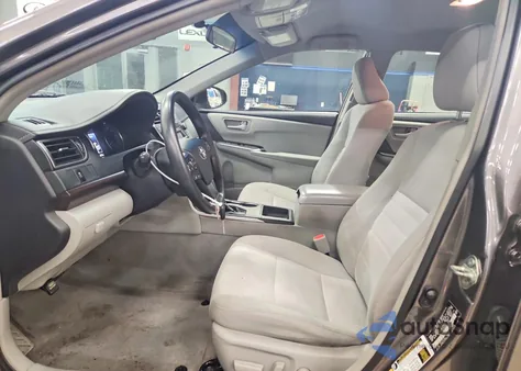 2017 Toyota Camry Le z USA, uszkodzony, nr VIN 4T1BF1FK3HU301948